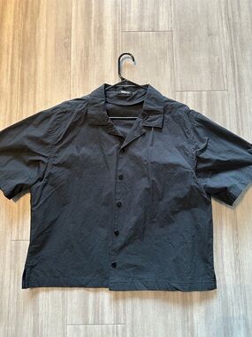 Black Boxy Short Sleeve Button-Up Shirt(XL)